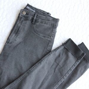 Zara high-waisted black jeans
